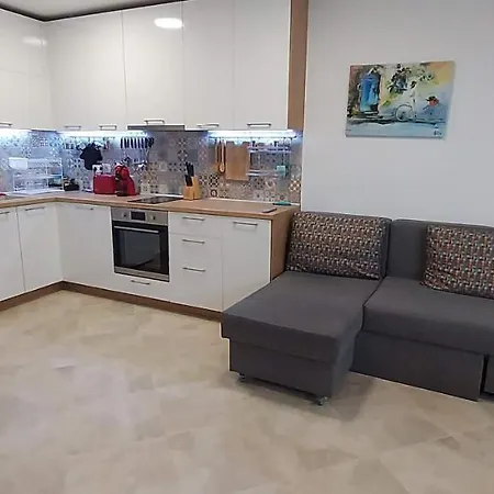 Sea Breeze Apartment Burgas