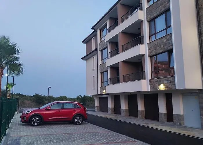 Sea Breeze Апартаменты